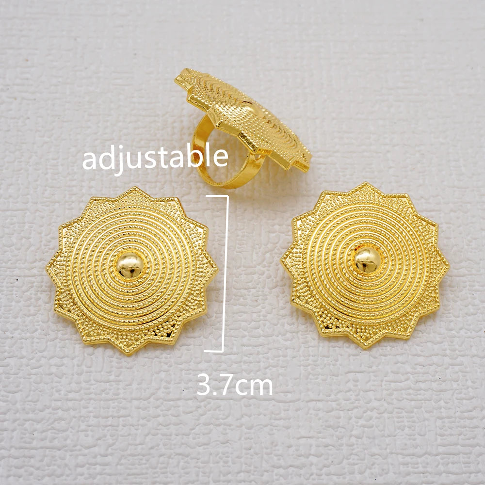 Parure Akosua Gold Dome (boucles d'oreilles et bague)